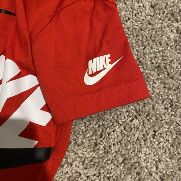 Nike Kids T Shirt Red 3T 2-3years - Picture 4 of 4